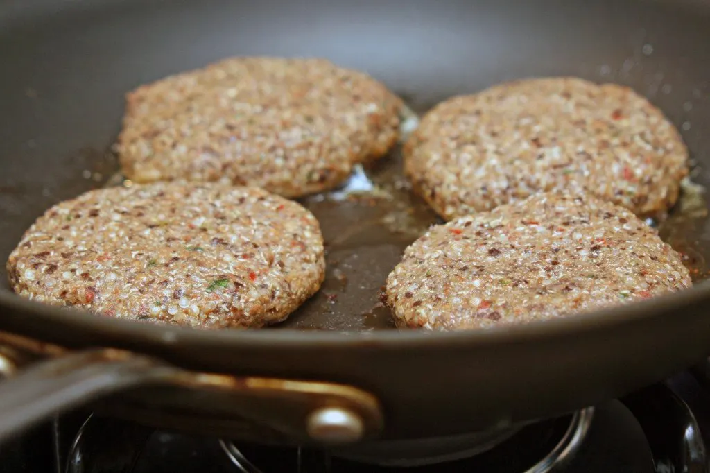 Quinoa burgers -- cooking