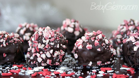 Chocolate Peppermint Rice Krispie Balls