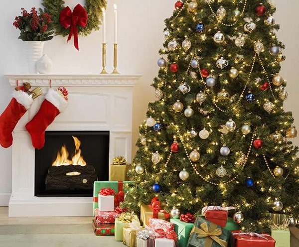 Deck The Halls: Holiday Decorating Ideas