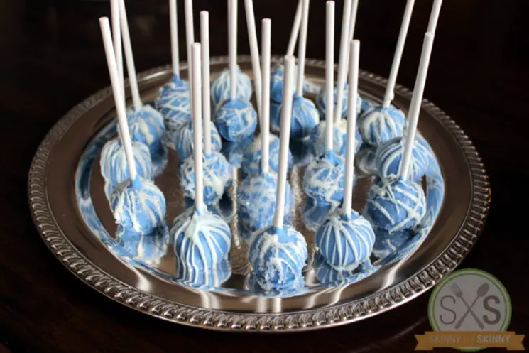 blue cake pops