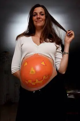 pumpkin pregnancy costume