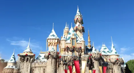 Disney Holidays At The Disneyland Resort