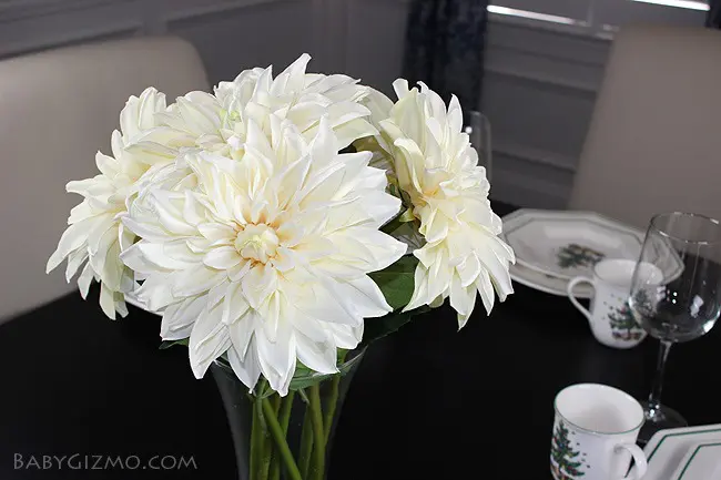 dining  room flowers