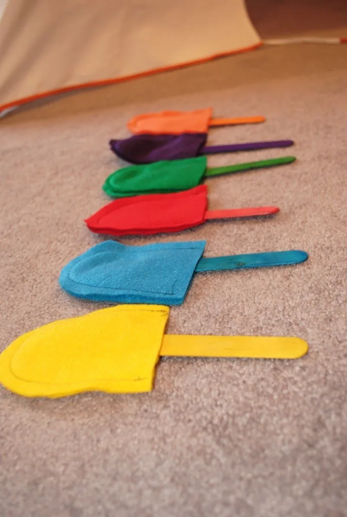 colorful popsicle project - busy bag crafts