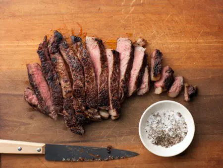 steak cut on a cutting board