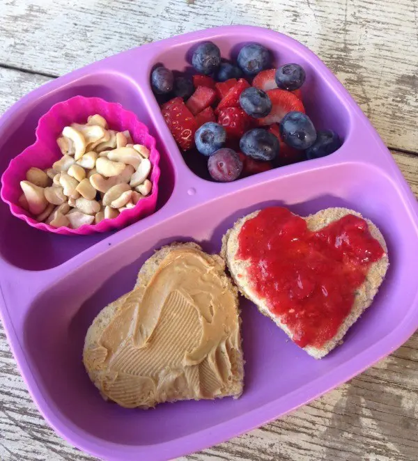 Heart shaped lunch - family activities