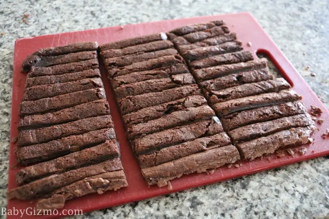 brownies cup into strips