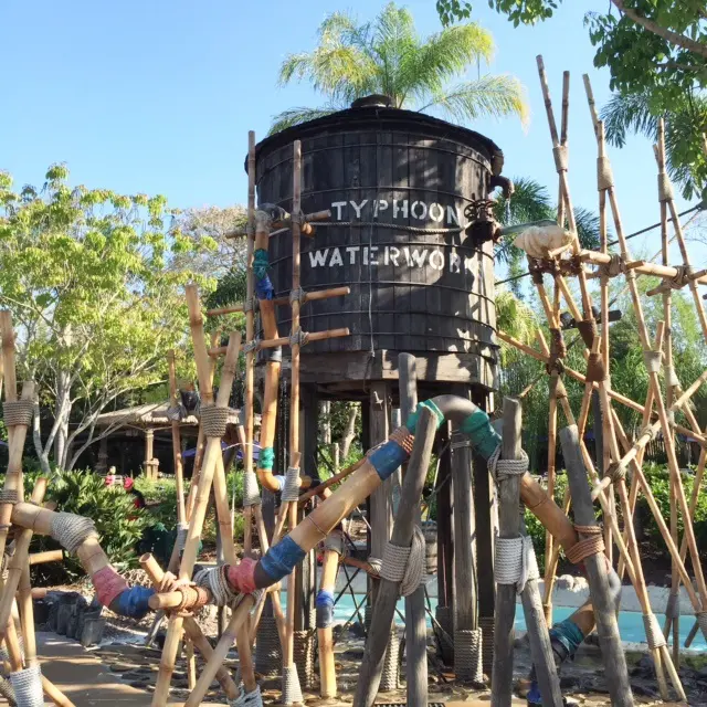 Typhoon Lagoon Kids