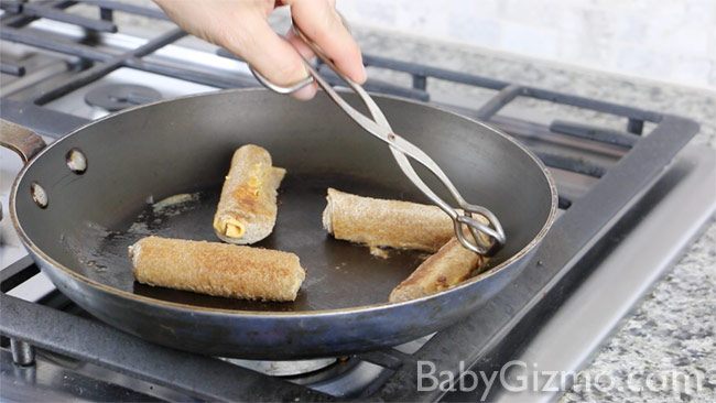 sandwich rolls in a skillet