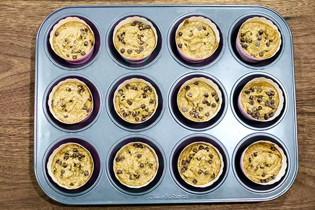 Flourless Banana Chocolate Chip Muffins