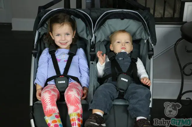 Thule Urban Glide 2 Jogging Stroller Review VIDEO