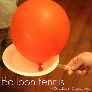 balloon tennis