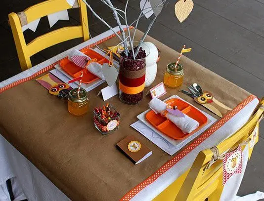 kids holiday table