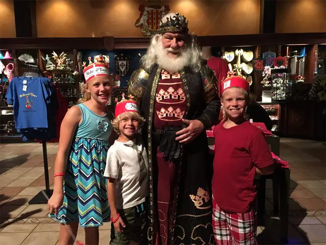 kids with king at Medieval Times