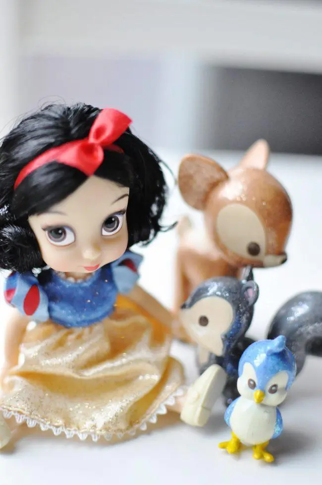 Animator mini doll sale set