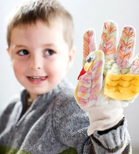 Thanksgiving Craft ideas with little boy and turkey glove