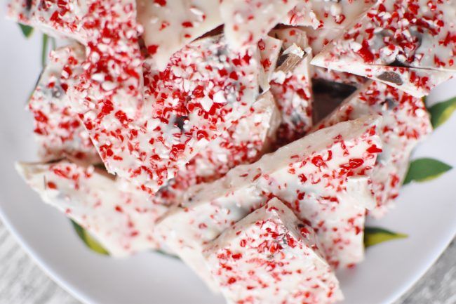 Easy White Chocolate Peppermint Bark Recipe