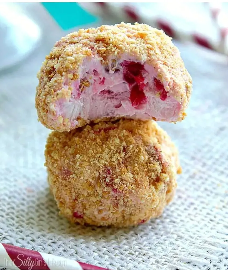 Raspberry cheesecake balls