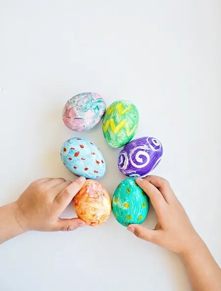 Easter egg with watercolors