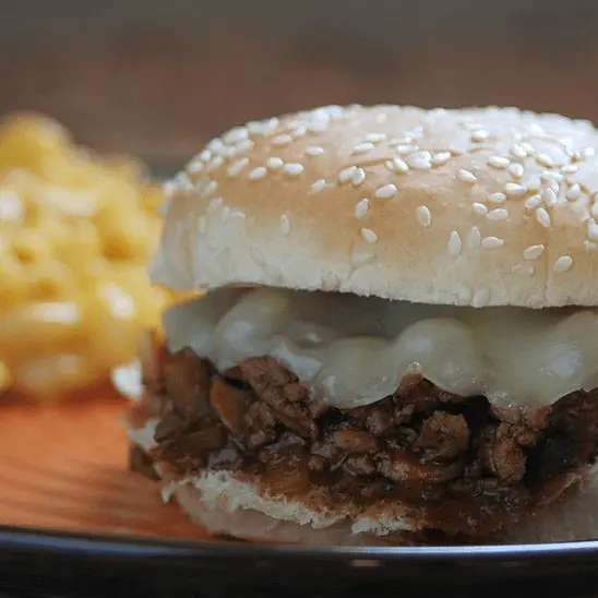 philly cheesesteak sloppy joes