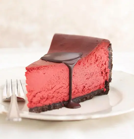 red velvet cheesecake