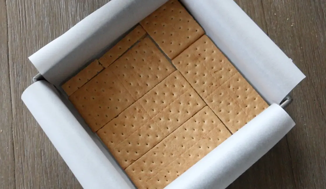 graham cracker in a pan