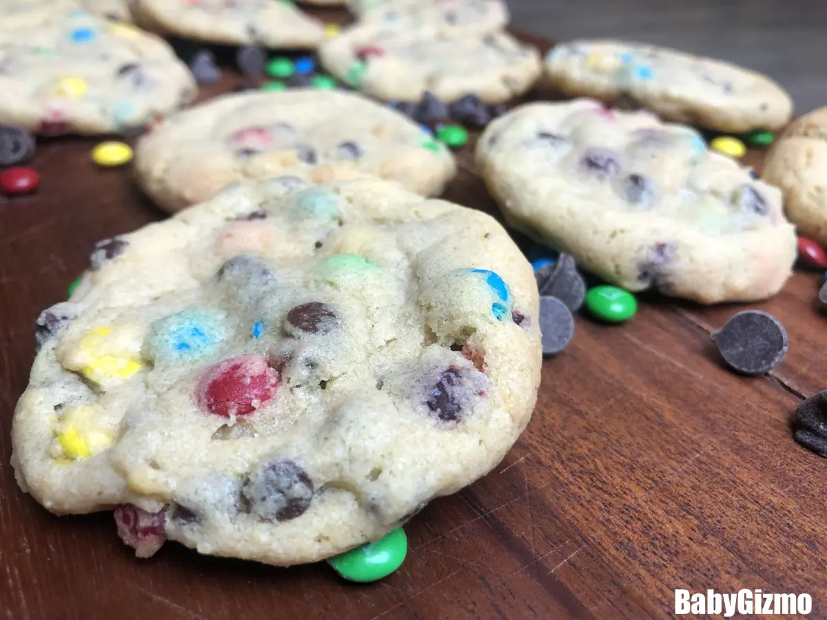 Chocolate Chip M&M Pudding Cookies – 5 Boys Baker