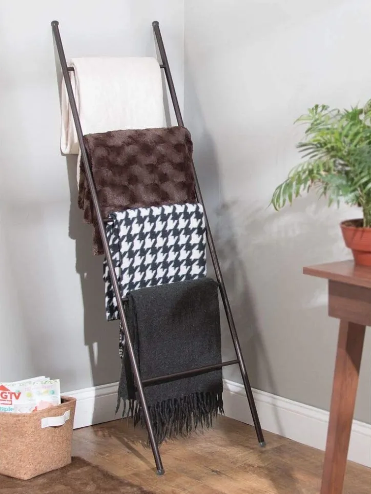 blanket ladder home decor