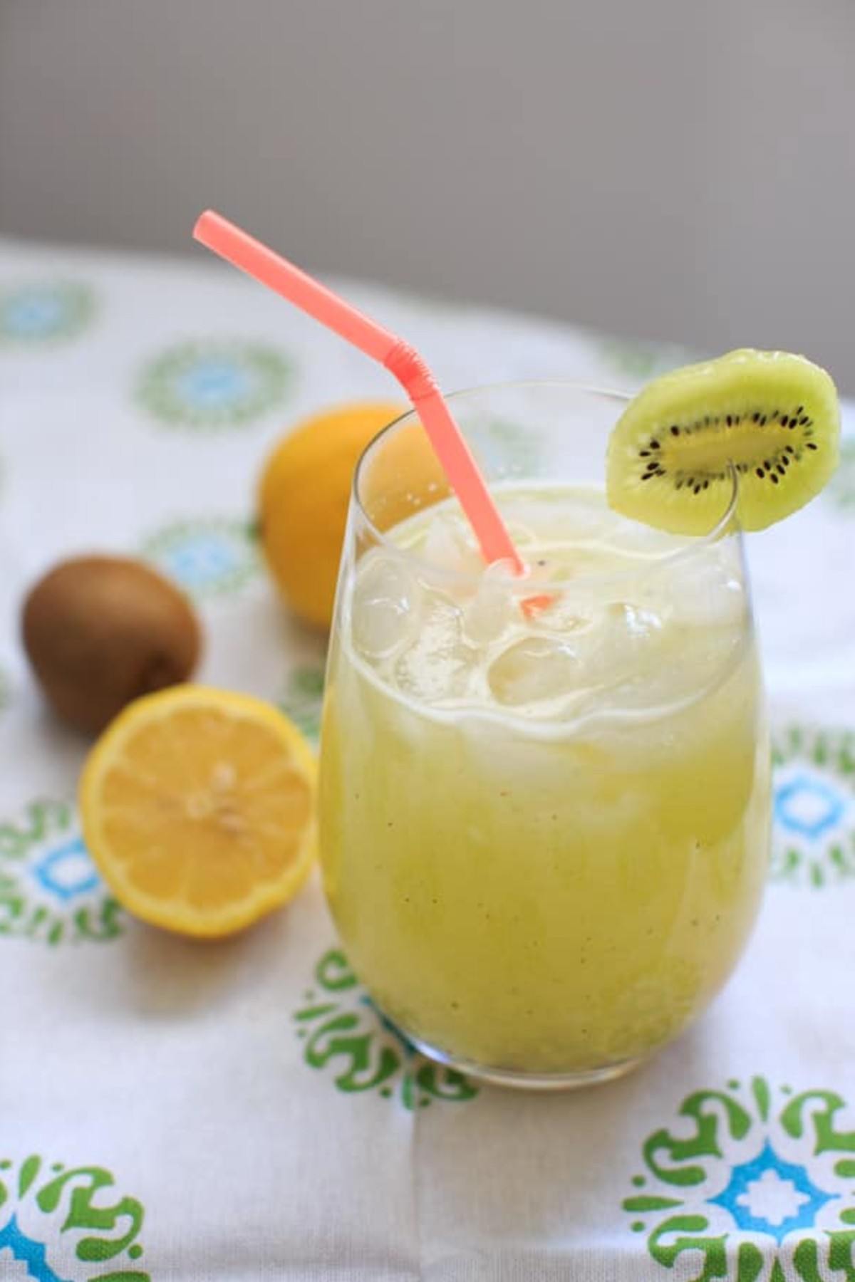 kiwi lemonade
