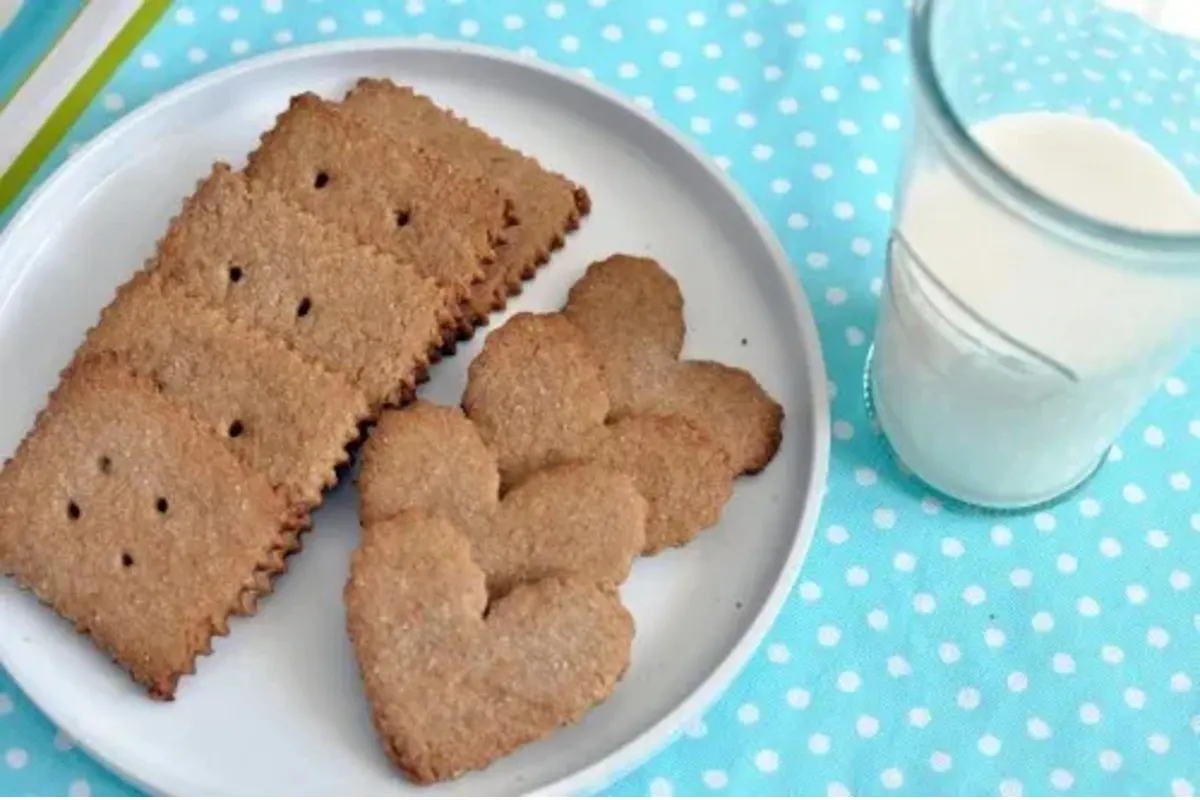5 square Homemade Graham Crackers with 4 heart shaped homemade graham crackers with milk