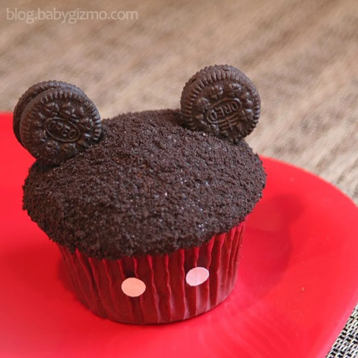 mickey mouse cupcake 