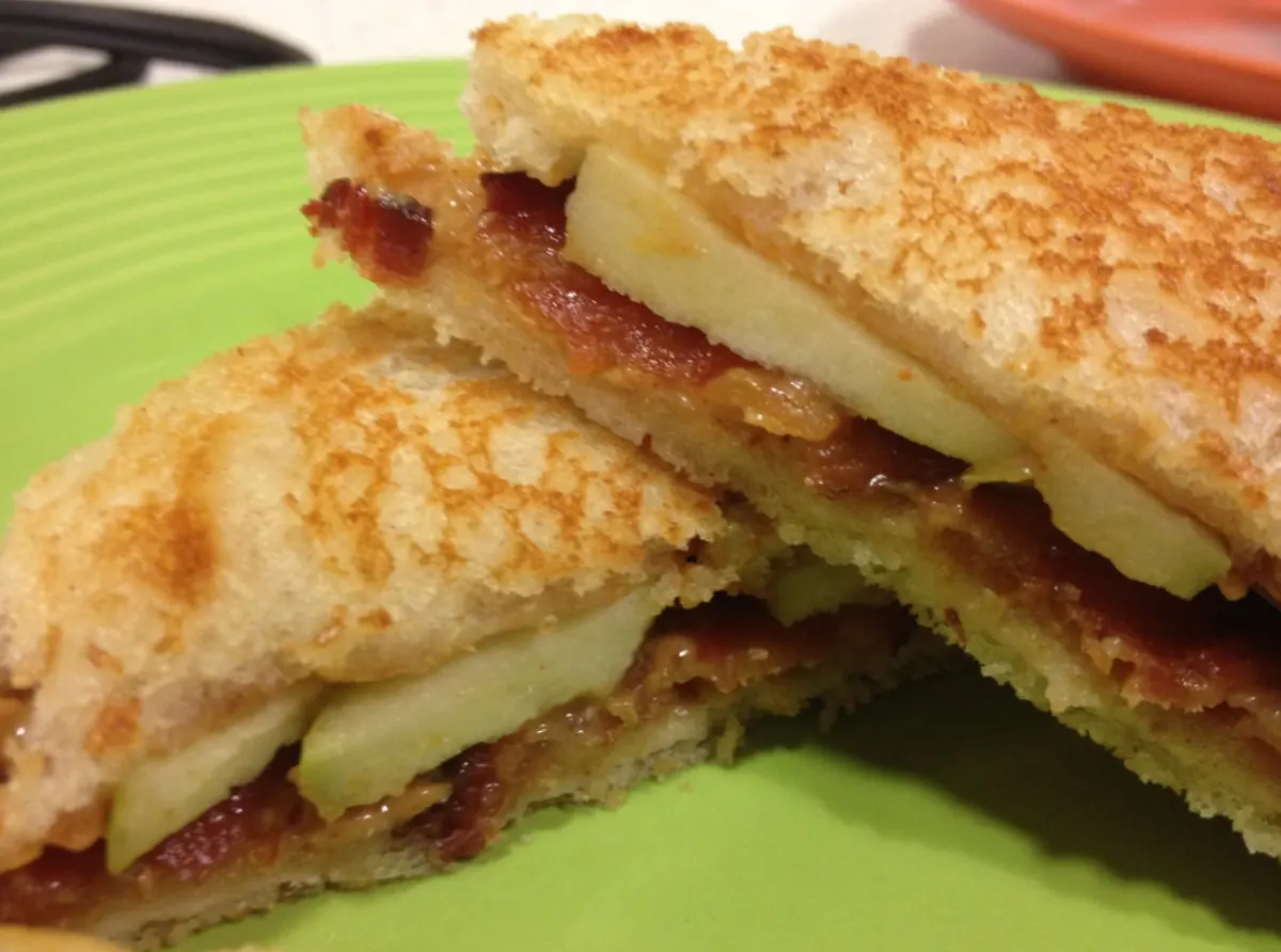 Peanut Butter bacon and apple sandwich