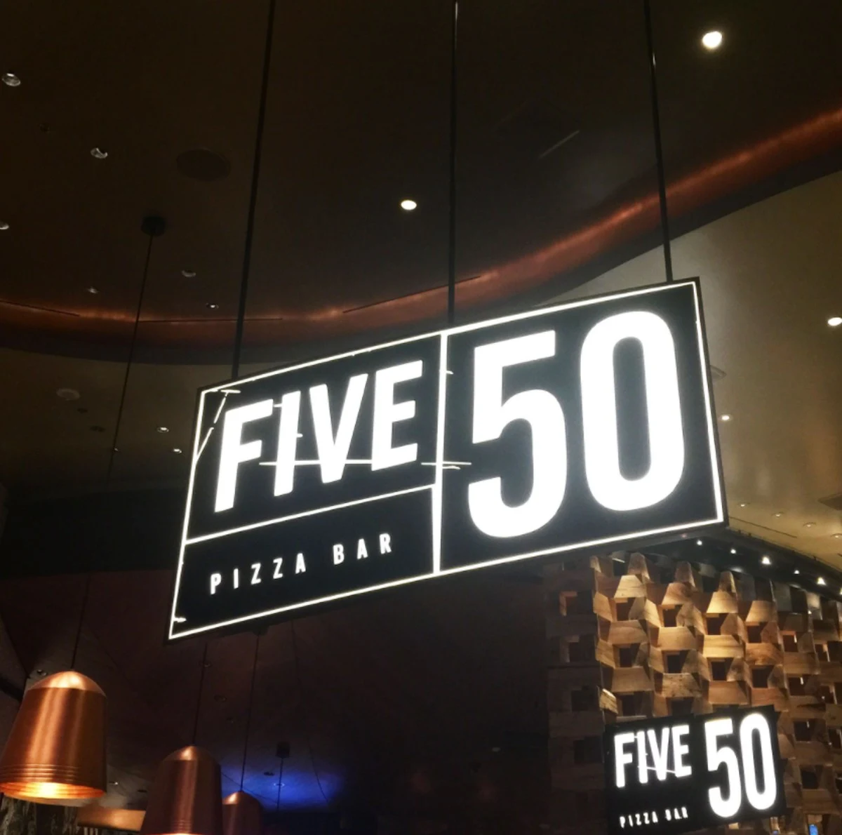 Five 50 Pizza bar