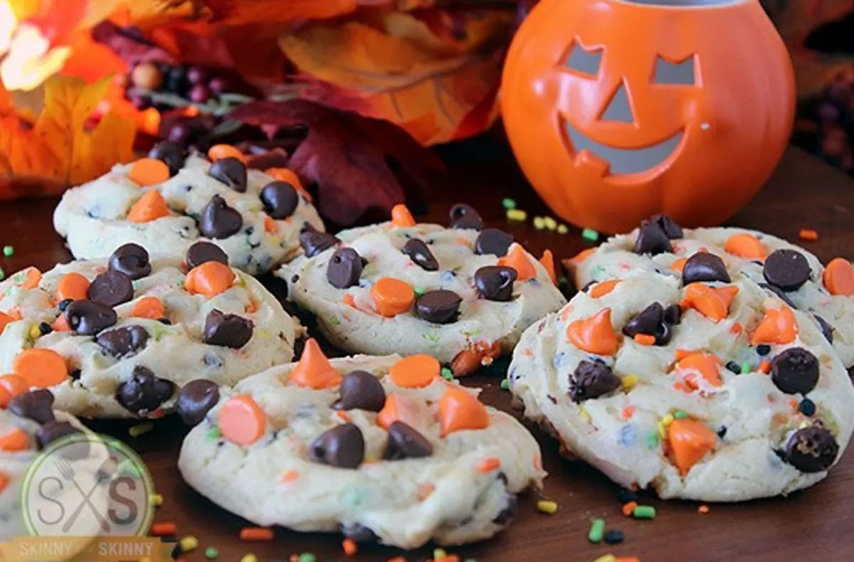 Halloween Cookies with pumpkin