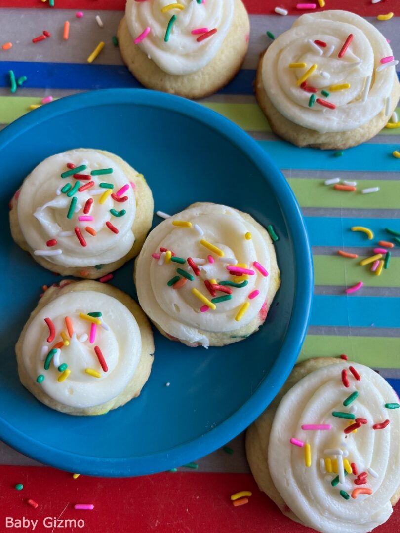 Mini Crumbl Birthday Cake Cookies Copycat Recipe | Baby Gizmo