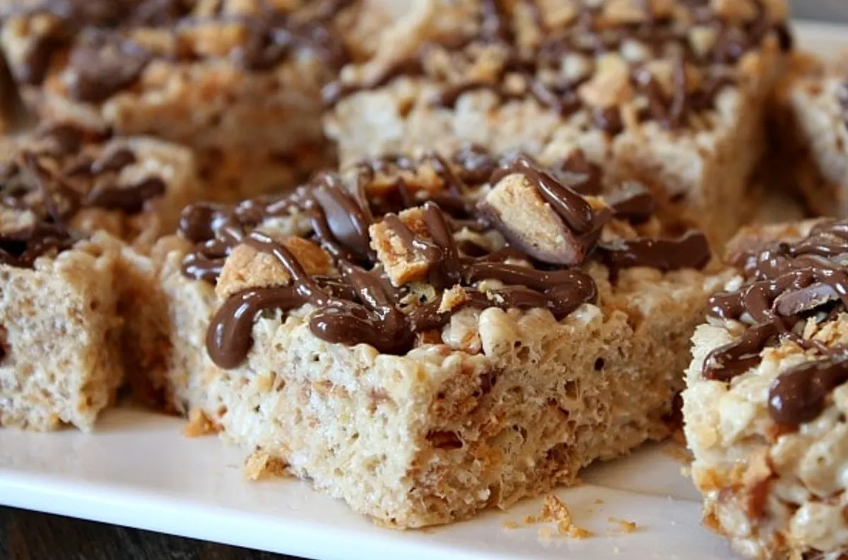 Butterfinger Rice Krispie Treats 