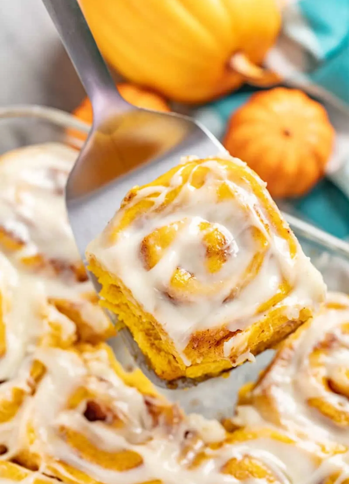 Pumpkin Cinnamon Rolls