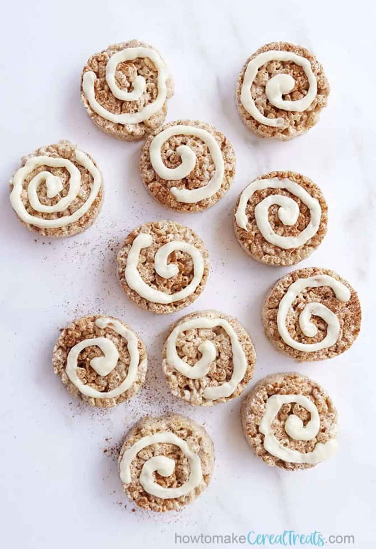 cinnamon roll Rice Krispie treats