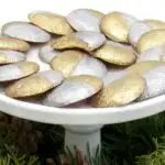 gold and silver cookies