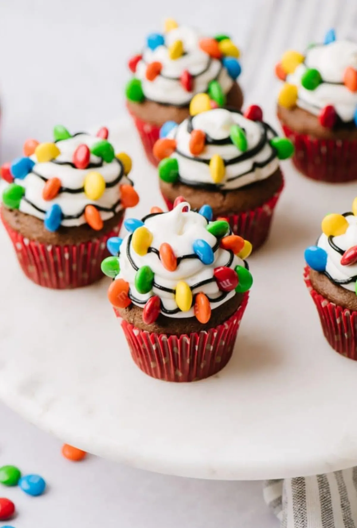 christmas lights cupcakes