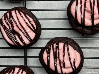 Chocolate Covered Strawberry Cookie