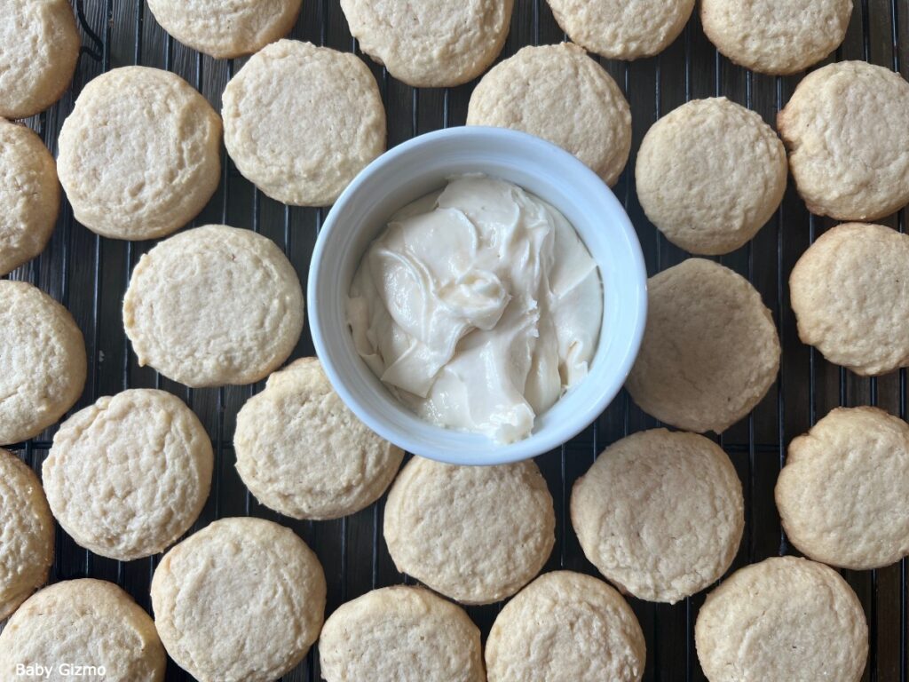 Cornbread Cookies with Frosting