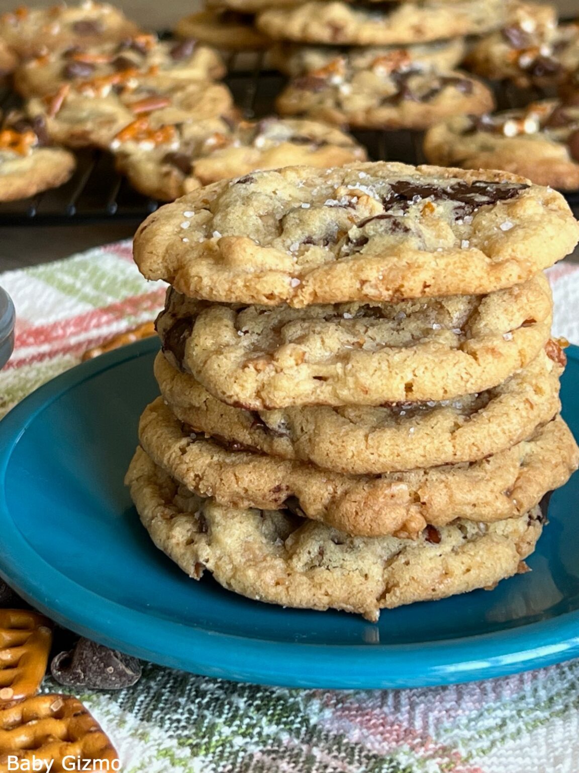 Toffee Pretzel Chocolate Chip Cookies Recipe Baby Gizmo