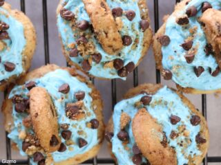 Crumbl Chips Ahoy Cookies
