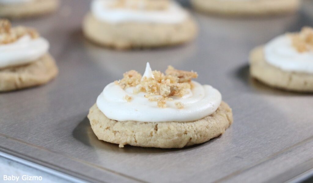 Crumbl Caramel Apple Cookies with Frosting