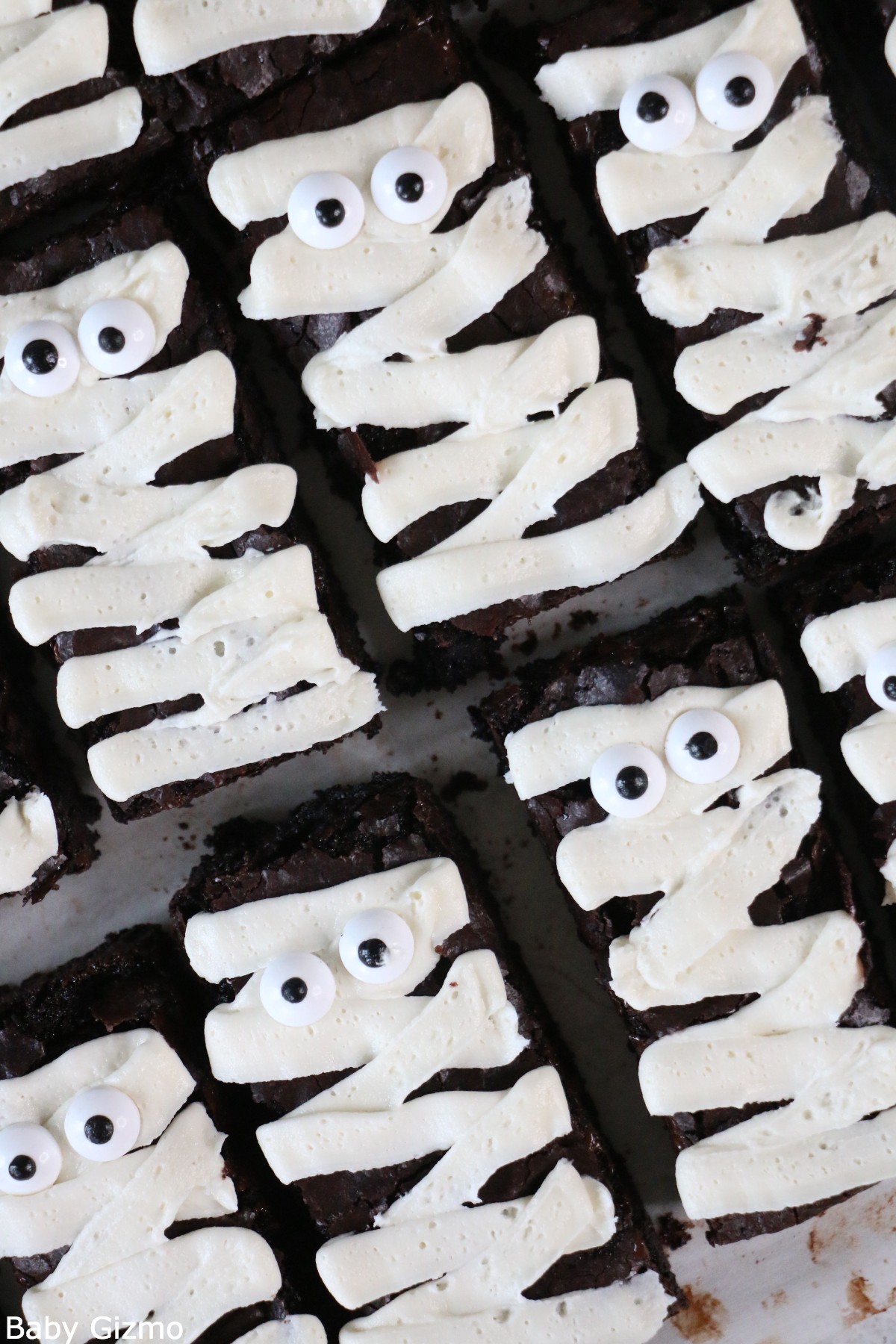 Halloween Mummy Brownie Sticks