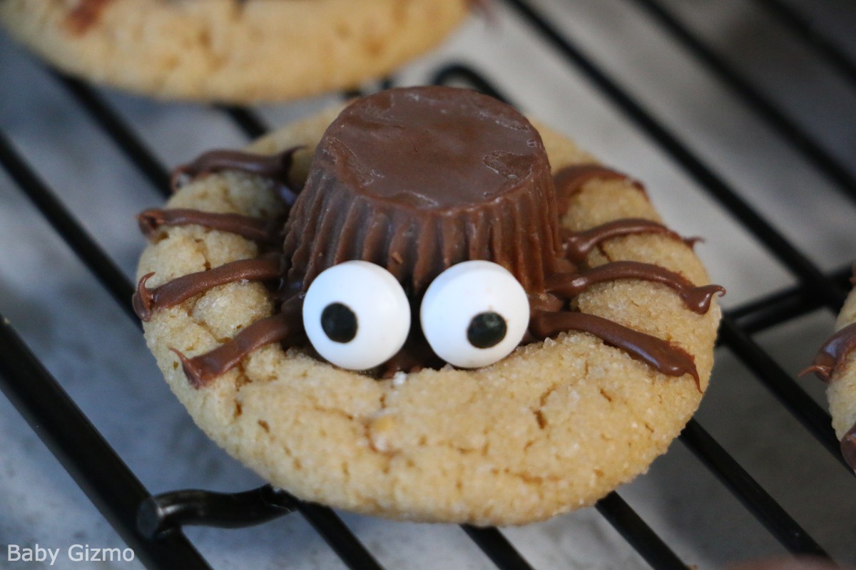 Peanut Butter Cup Spider Cookies on rack