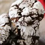 Easy Chocolate Crinkle Cookies