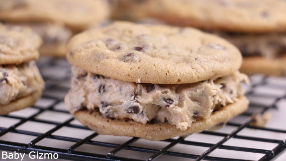 Chocolate Chip Cookie Dough Sandwich Cookies – Baby Gizmo