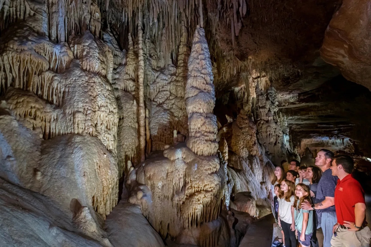 natural bridge caverns